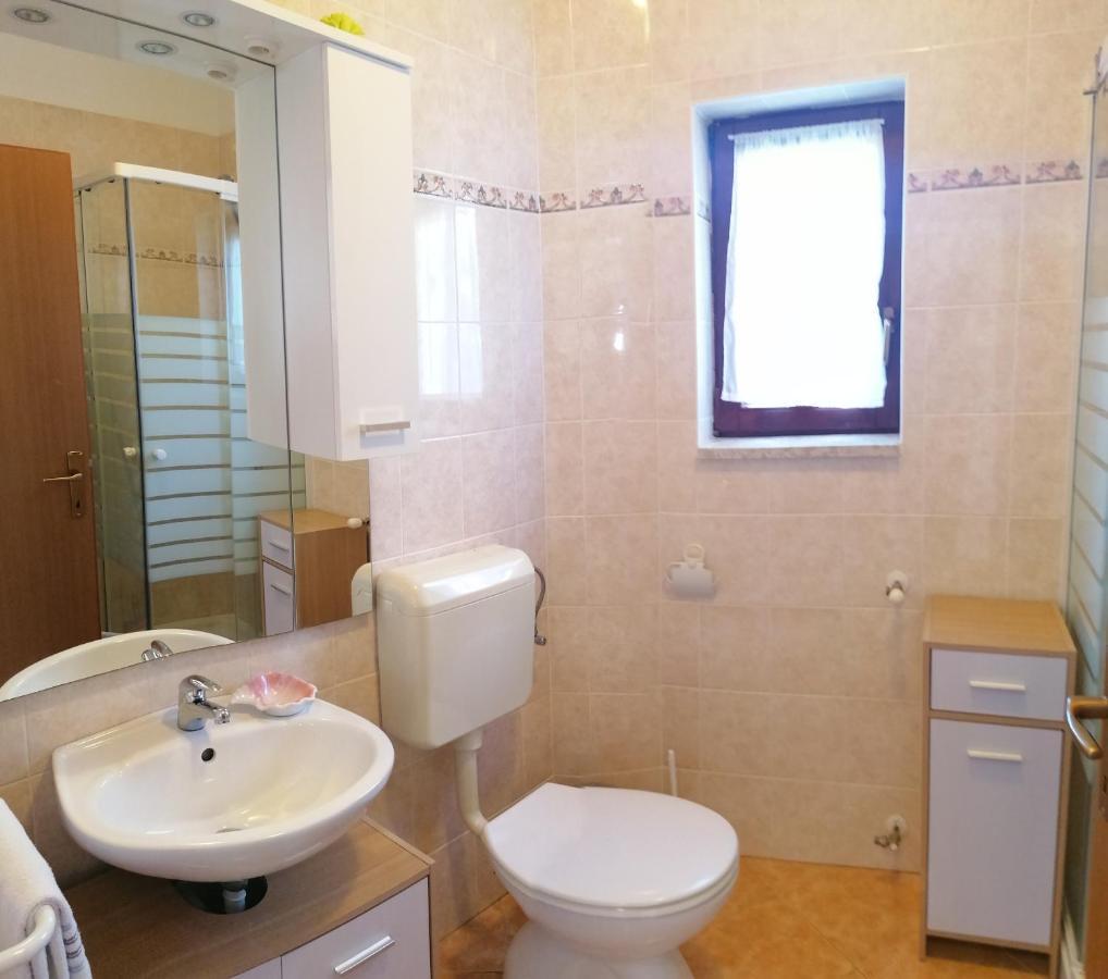 House Manola Počitniška hiša